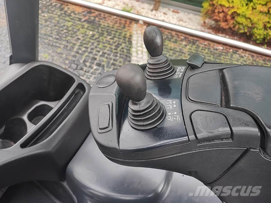 Linde E16-02 Carretillas de horquilla eléctrica