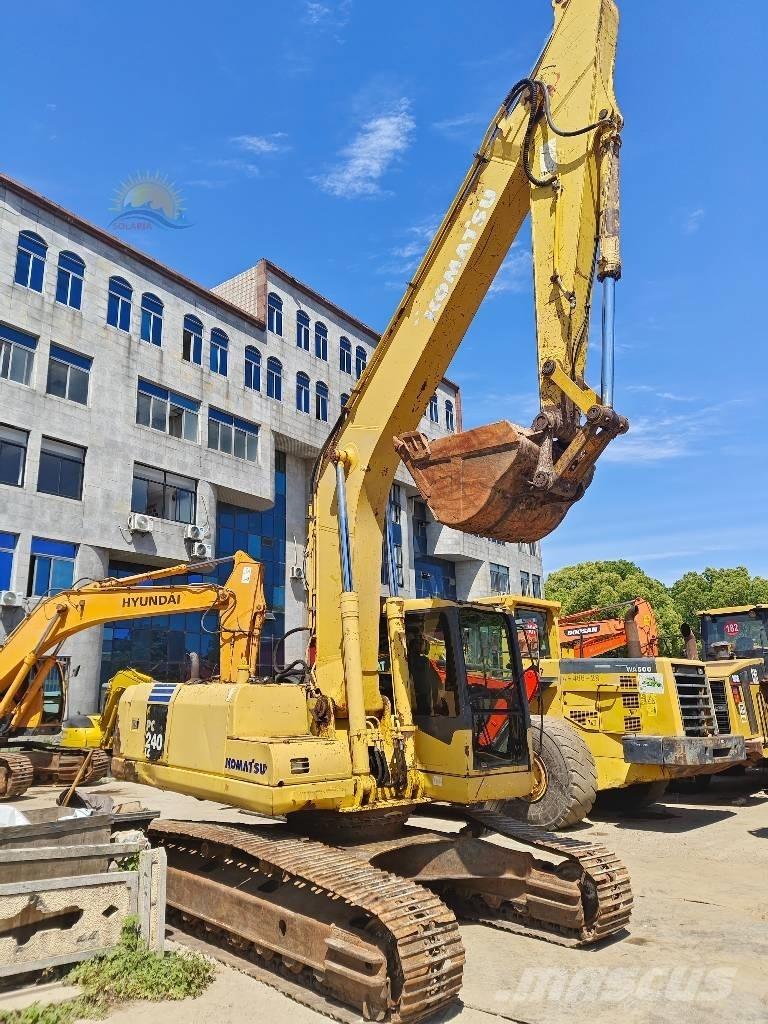 Komatsu PC 240 LC-7 Excavadoras de cadenas