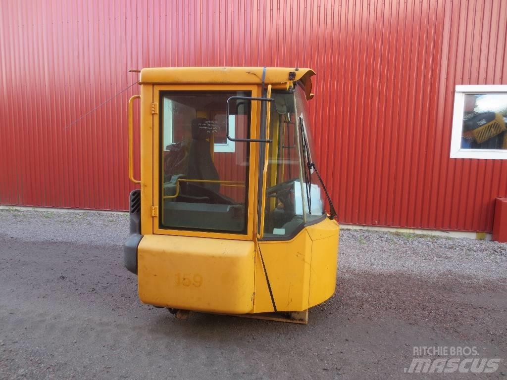 Volvo L 180 D Cabinas e interior