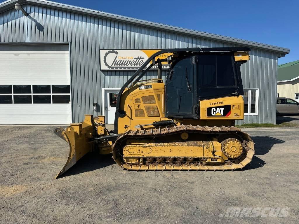 CAT D 5 K 2 LGP Buldozer sobre oruga
