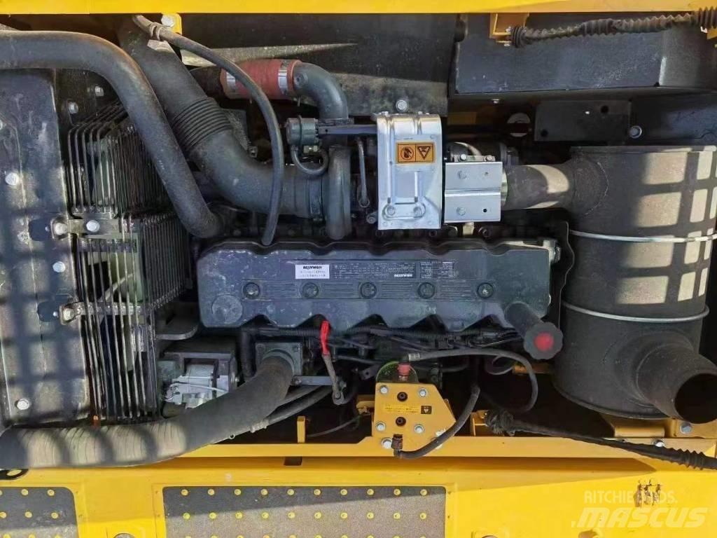 Komatsu PC 200 Excavadoras de cadenas