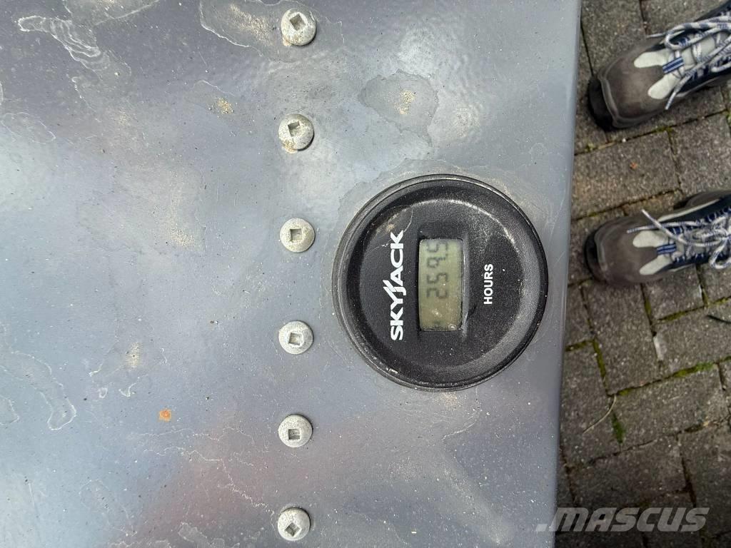 SkyJack SJ 3219 Plataformas tijera