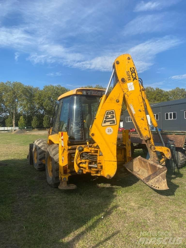 JCB 3 CX Super Retrocargadoras