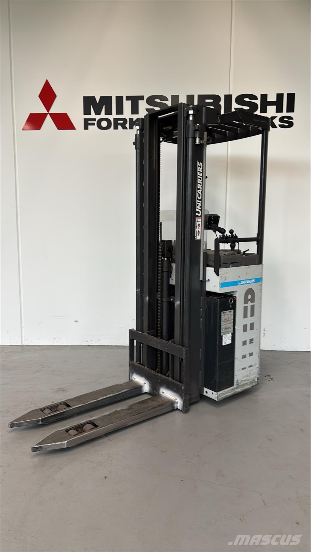 Atlet A160 Apiladores eléctricos autopropulsados