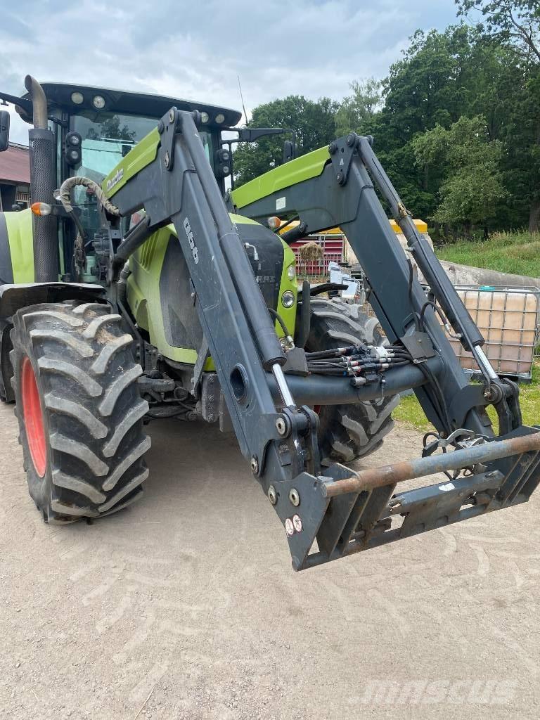 CLAAS Arion 620 Tractores