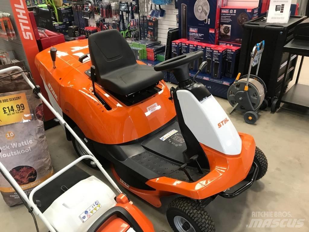 Stihl RT 4082 Tractores corta-césped