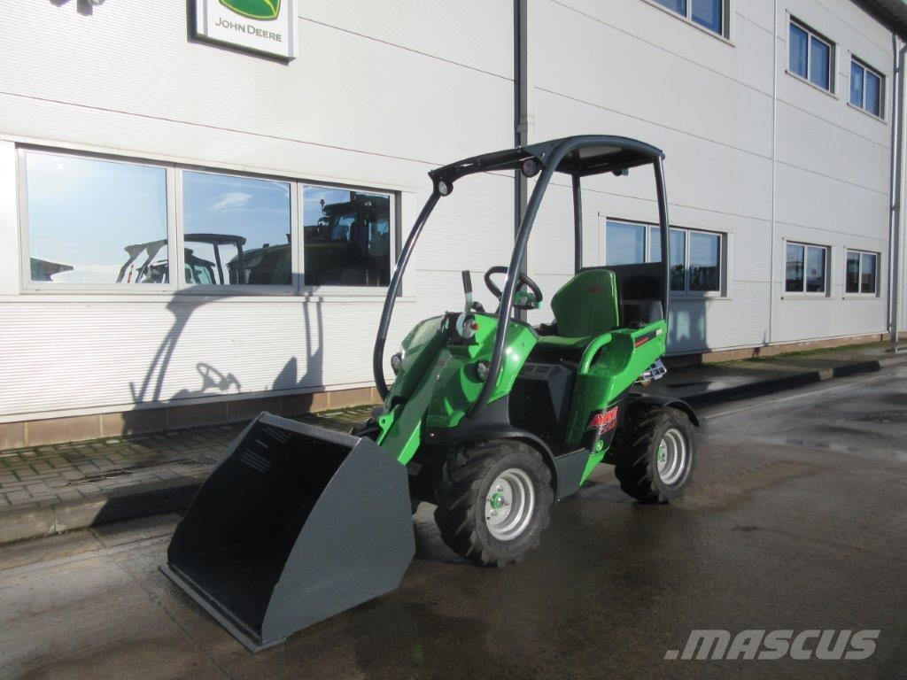 Avant 220 Carretillas telescópicas