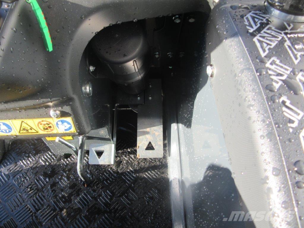 Avant 220 Carretillas telescópicas