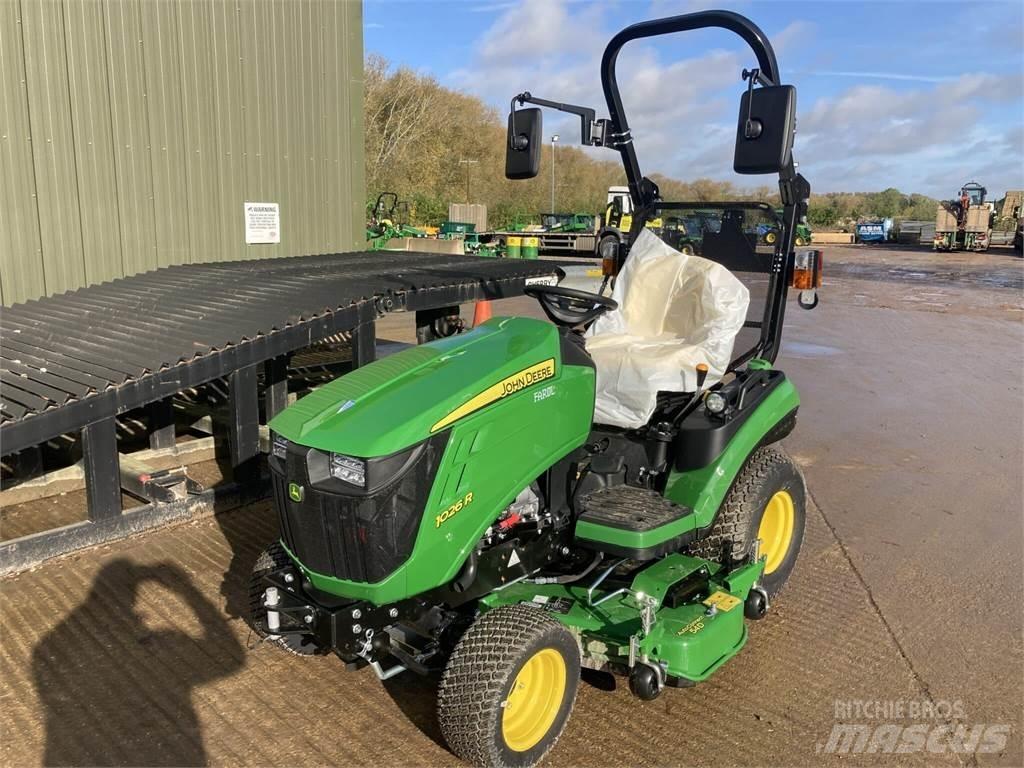 John Deere 1026R Tractores compactos