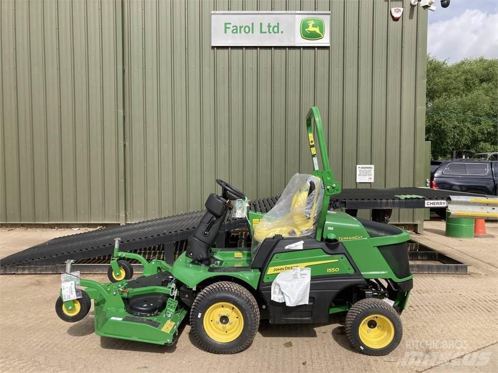 John Deere 1550 Tractores corta-césped