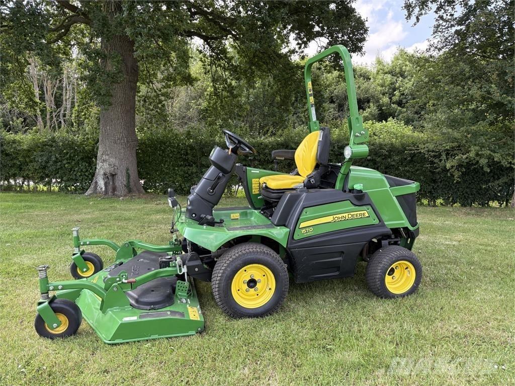 John Deere 1570 Tractores corta-césped