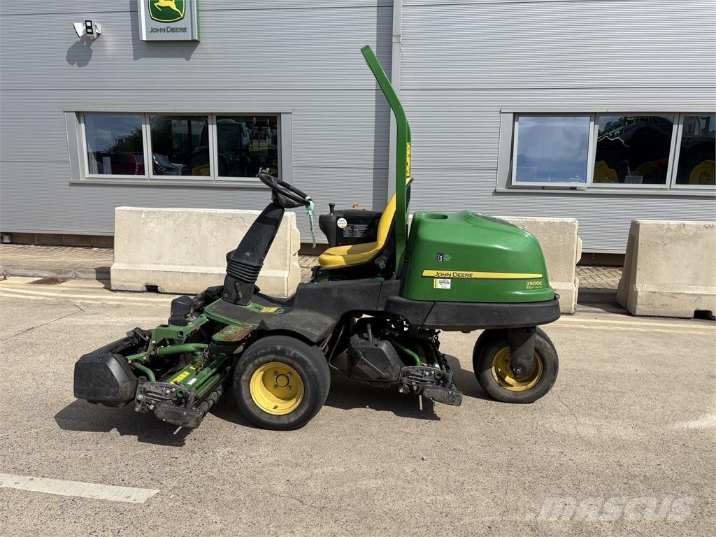 John Deere 2500E Corta-césped manual
