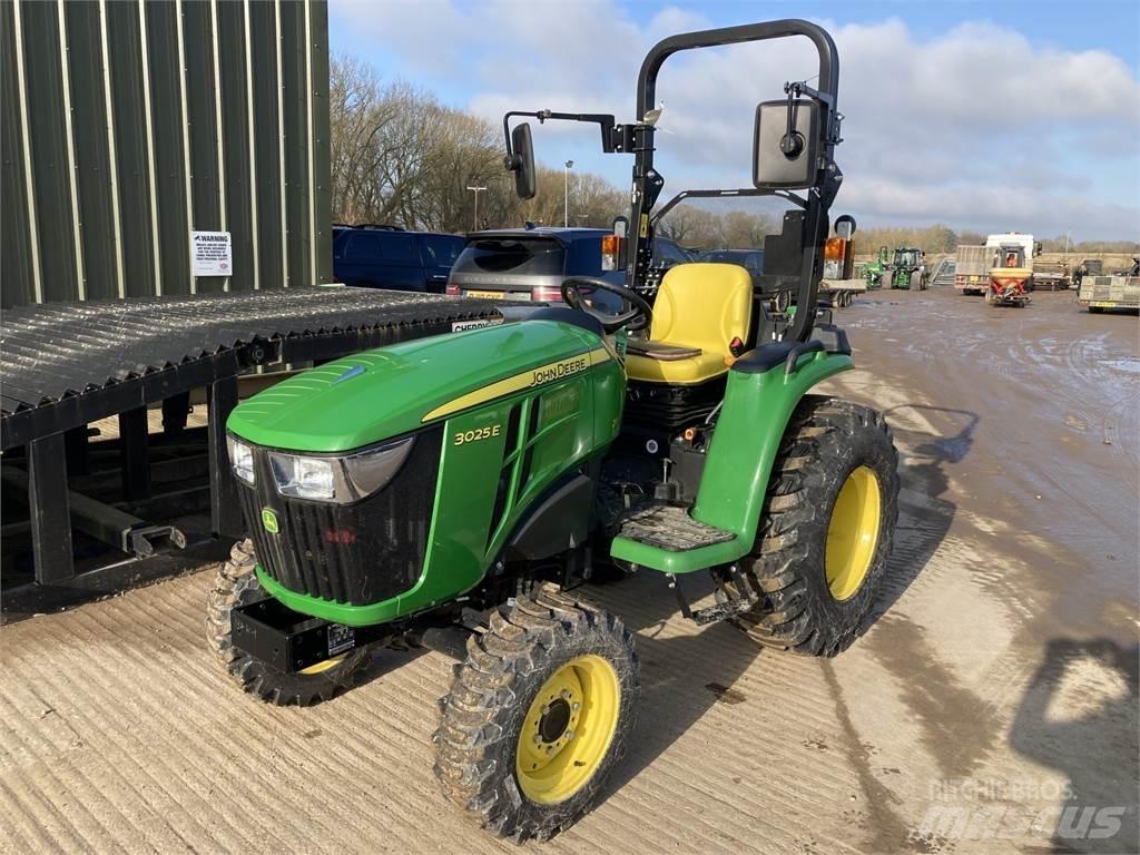 John Deere 3025E Tractores compactos