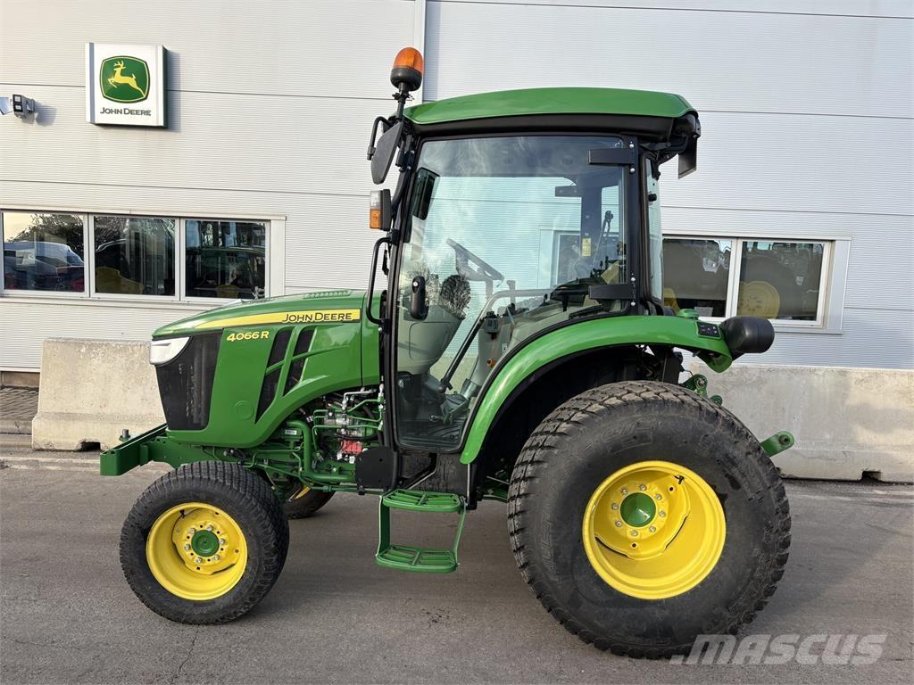 John Deere 4066R Tractores compactos