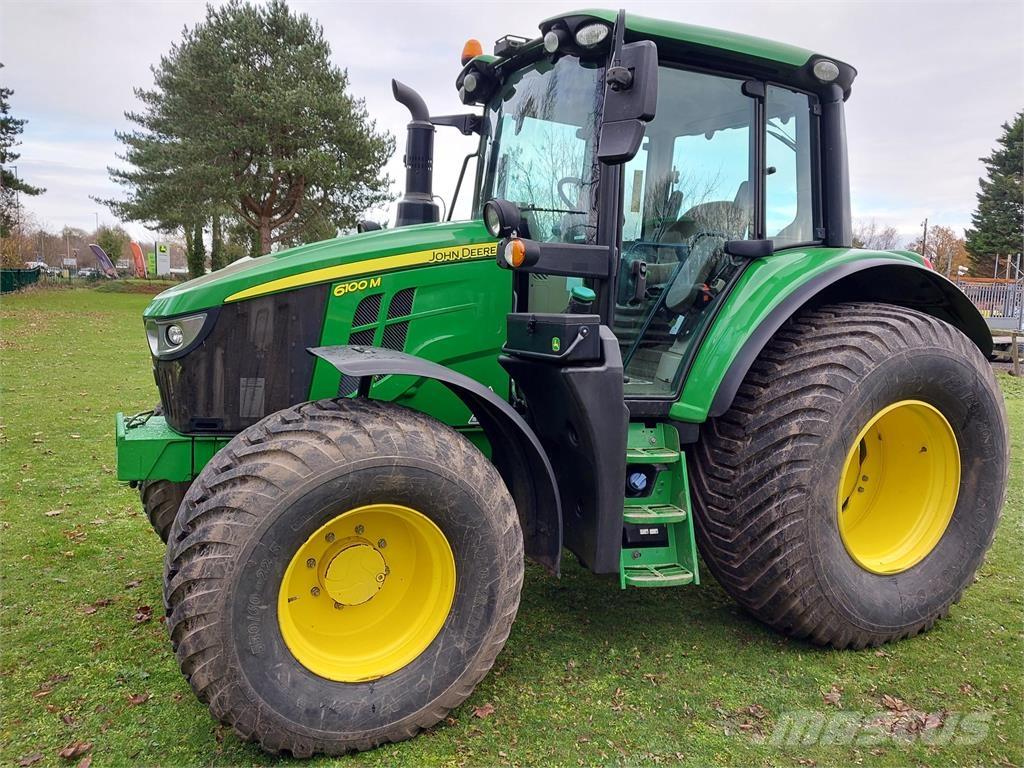 John Deere 6100M Tractores