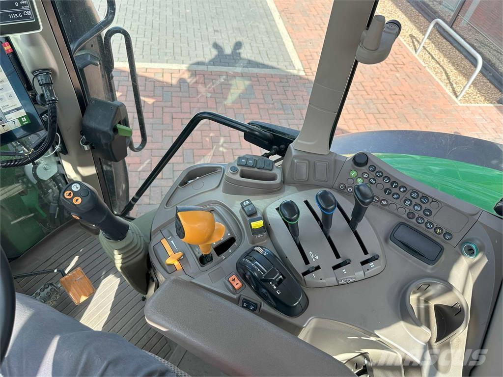 John Deere 6110M Tractores