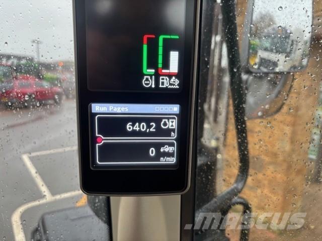 John Deere 6120M Tractores