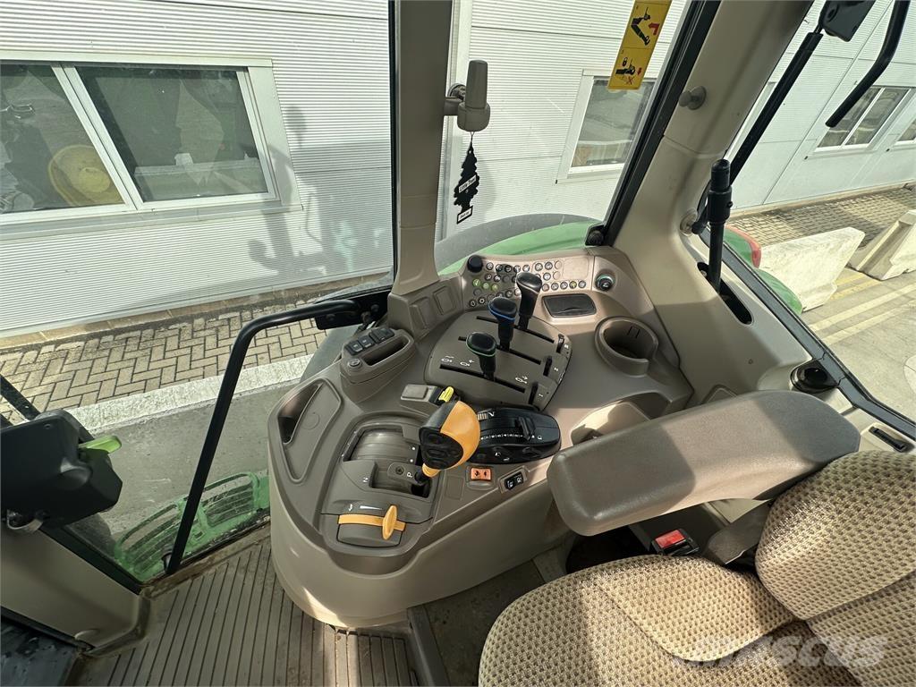 John Deere 6155M Tractores