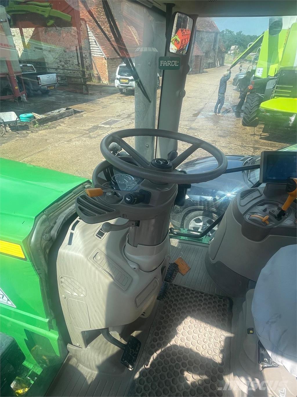 John Deere 6155R Tractores