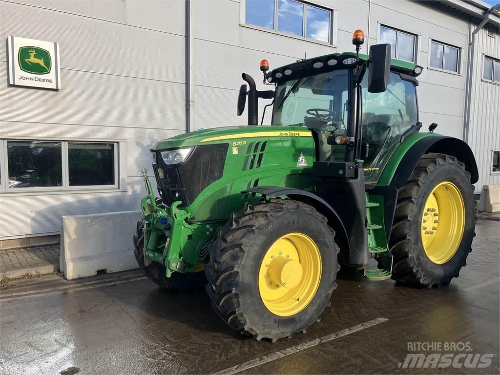 John Deere 6215R Tractores