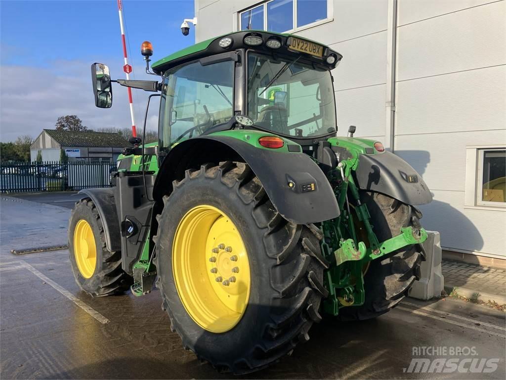 John Deere 6215R Tractores