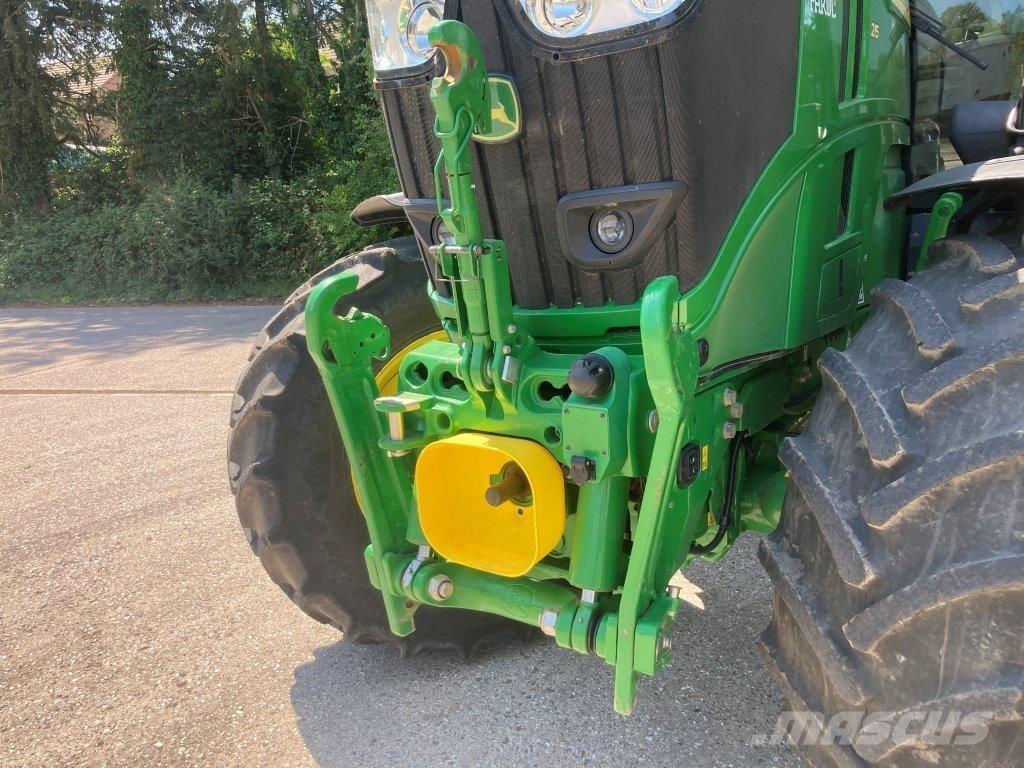 John Deere 6R 215 Tractores