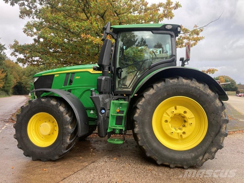 John Deere 6R 250 Tractores