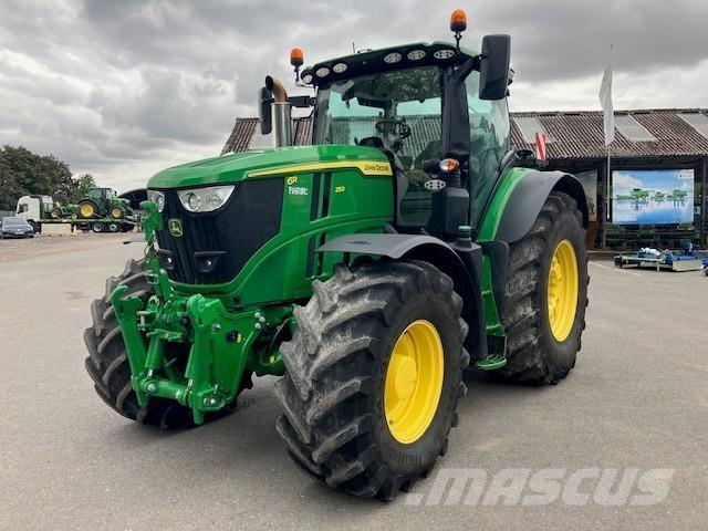 John Deere 6R 250 Tractores