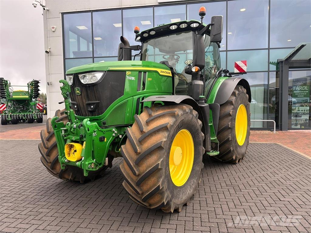 John Deere 6R 250 Tractores