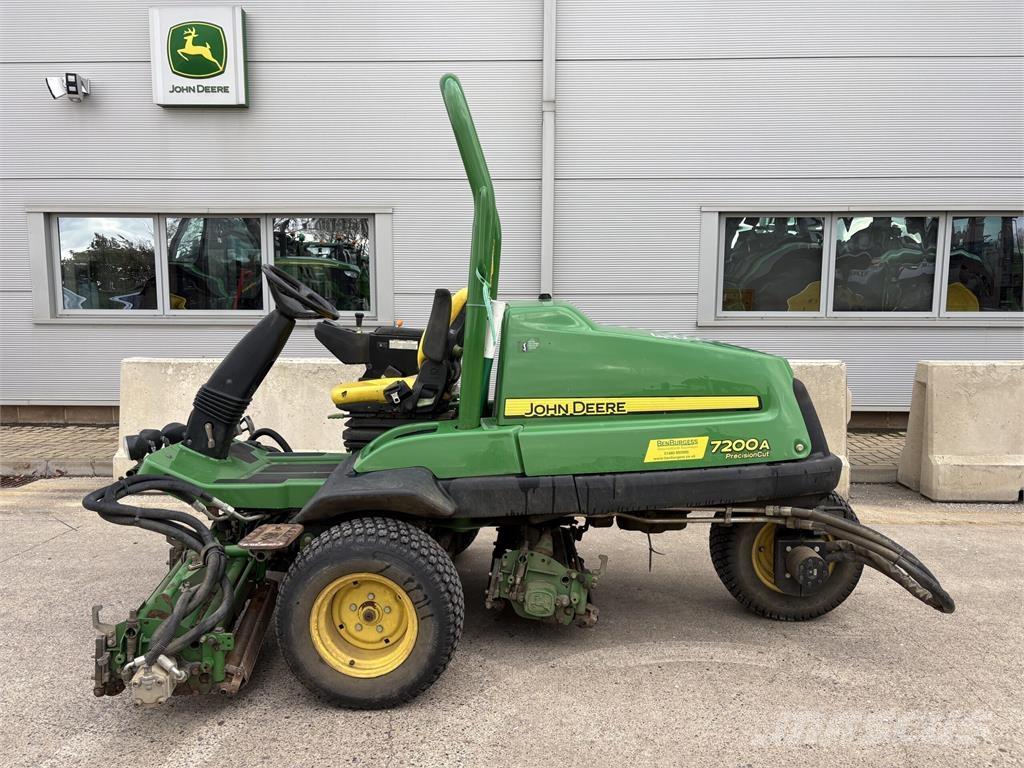 John Deere 7200A Corta-césped manual