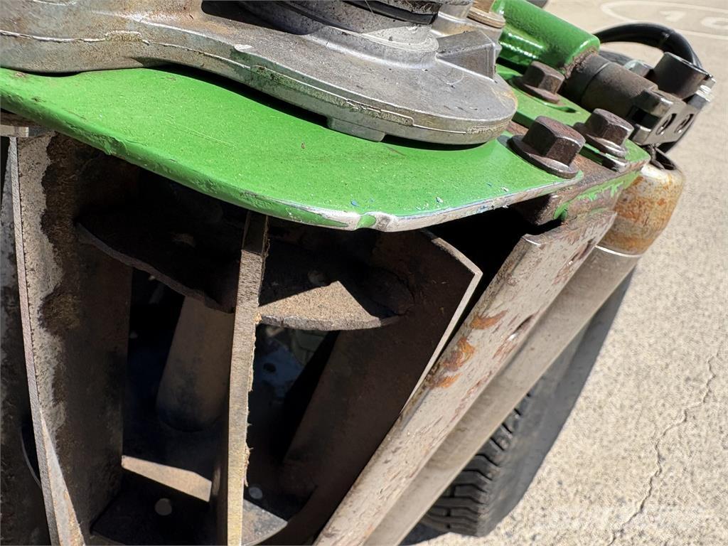 John Deere 7700A Corta-césped manual