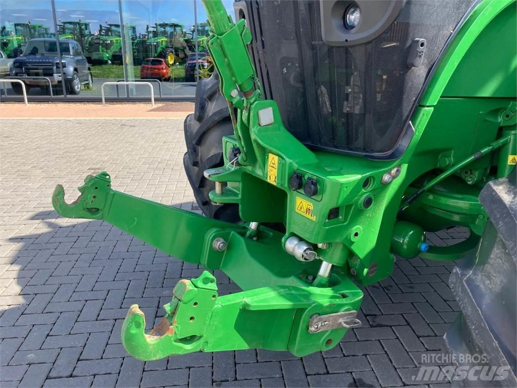 John Deere 7R 310 Tractores