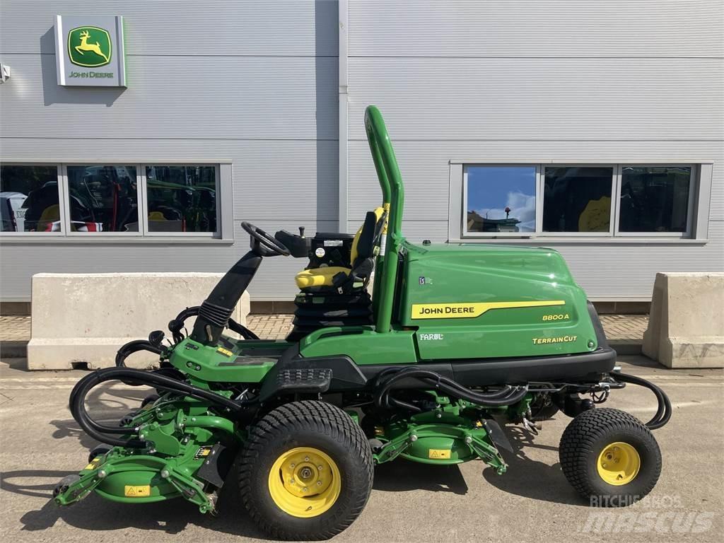 John Deere 8800A Corta-césped manual
