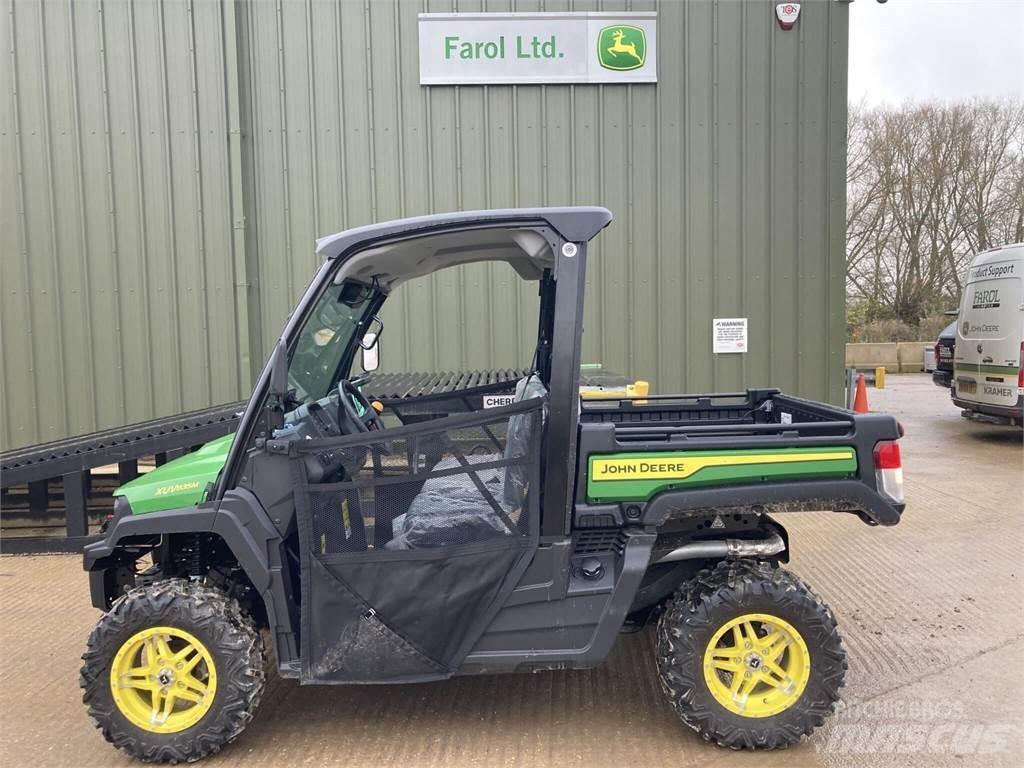John Deere XUV835M Maquinaria para servicios públicos