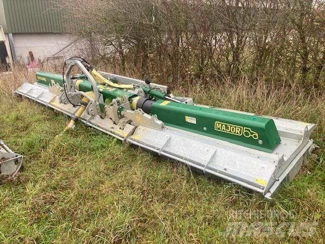 Weeks 5T tipping trailer Otros remolques