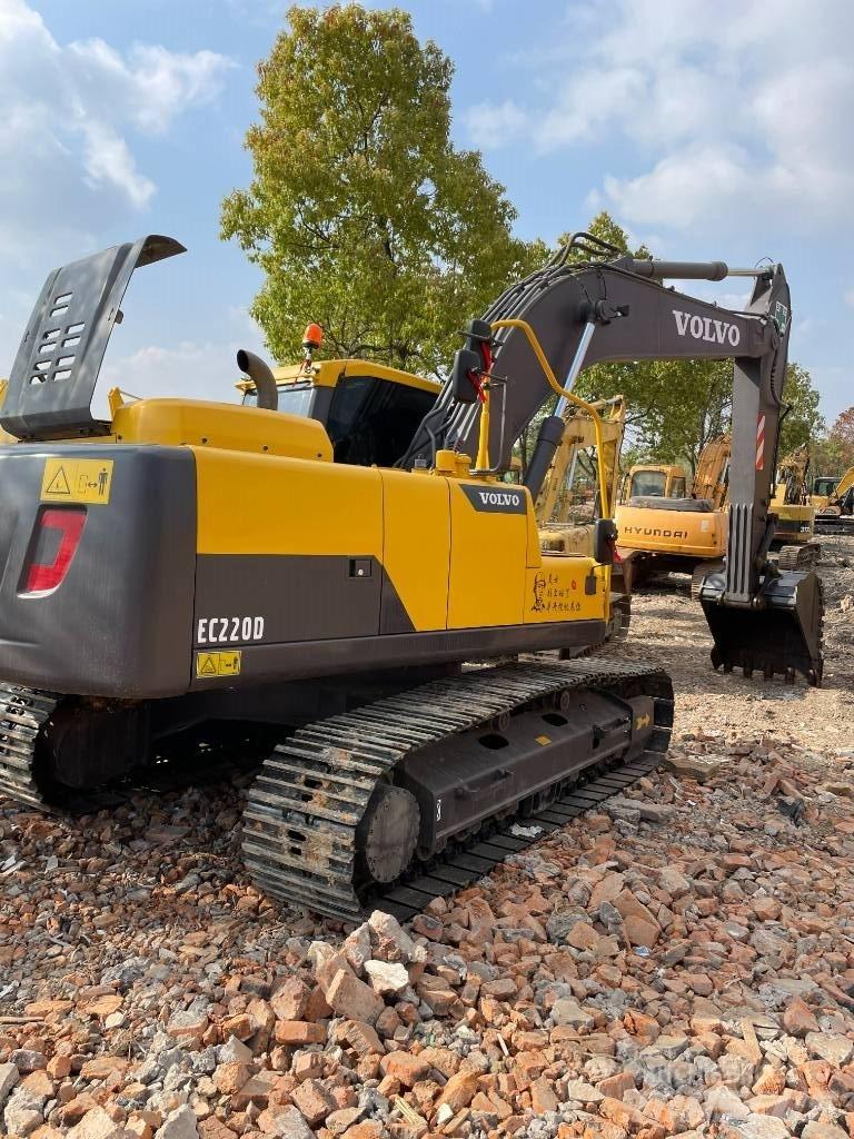 Volvo 220D Excavadoras de cadenas