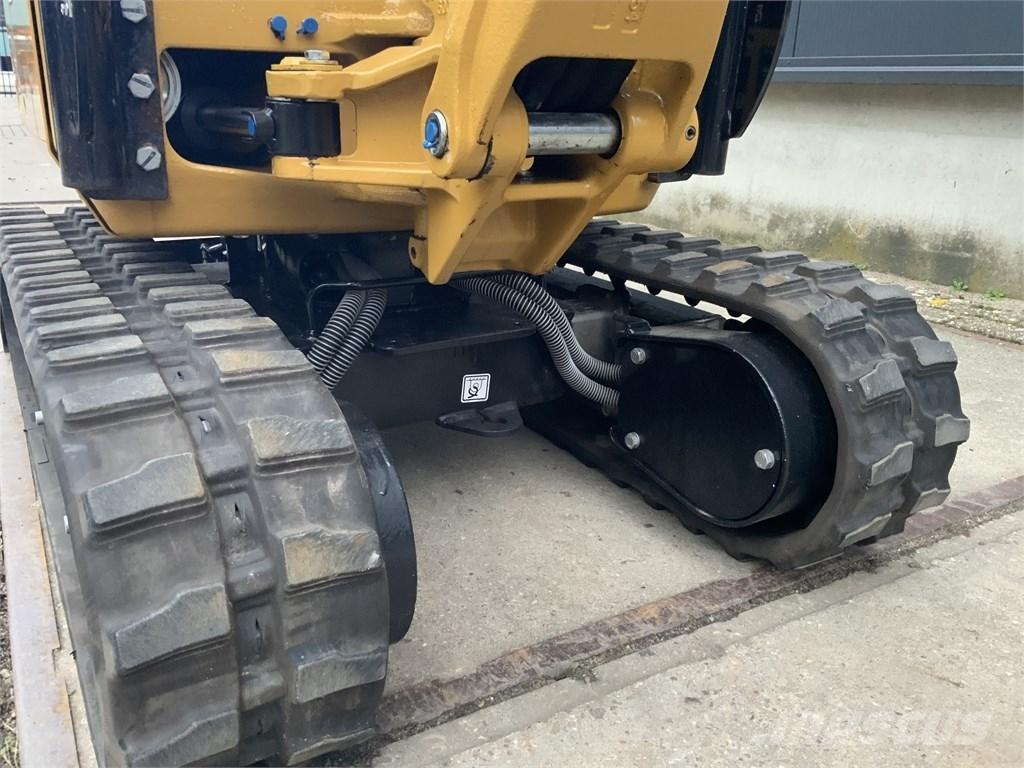 CAT 300.9 D Mini excavadoras < 7t