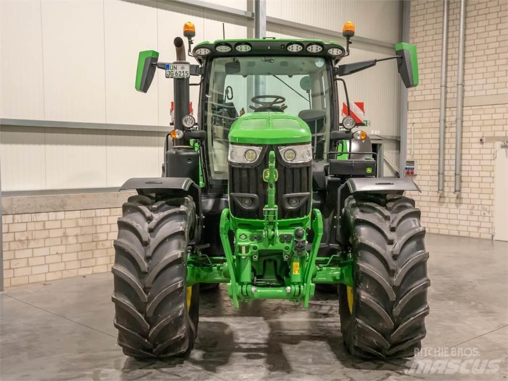 John Deere 6R215 Tractores