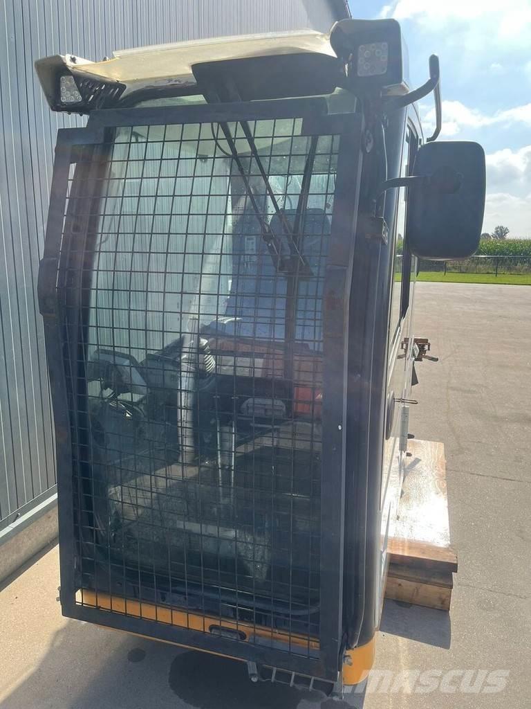 Liebherr Cabine Transporte - Otros