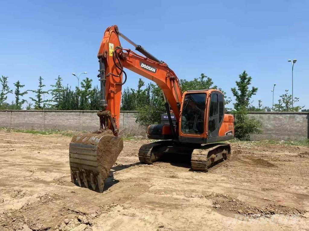 Doosan DX 130-9C Excavadoras de cadenas