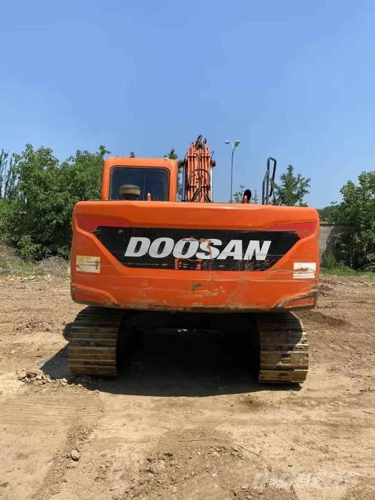 Doosan DX 130-9C Excavadoras de cadenas