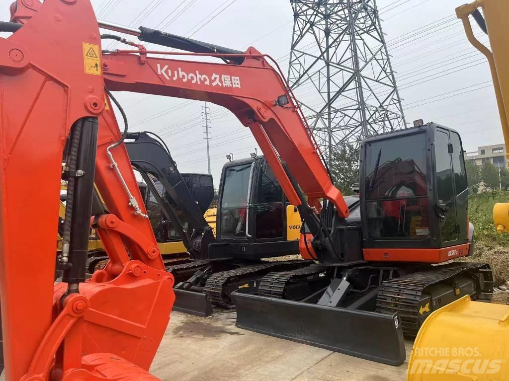 Kubota 183 Excavadoras de cadenas