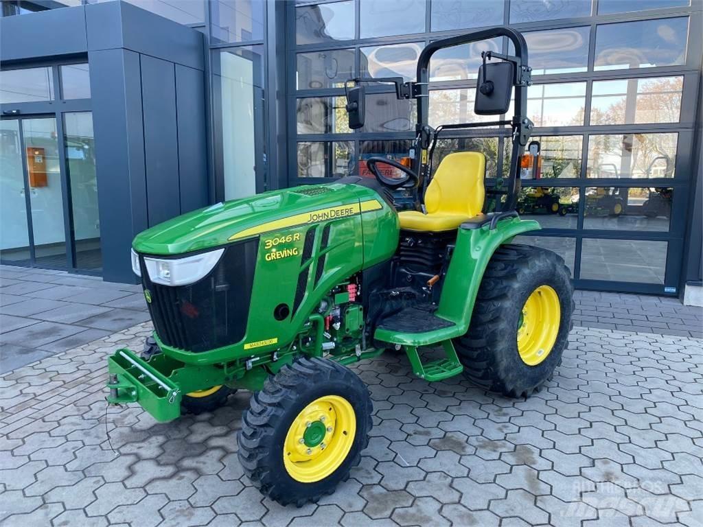 John Deere 3046R Tractores