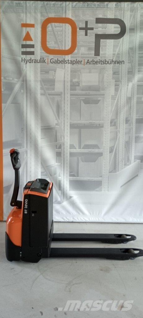 Toyota LWE 160 Apiladores eléctricos