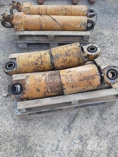 CAT 773 B Hidráulicos