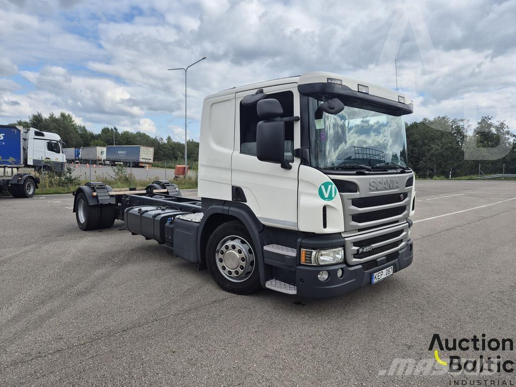 Scania P 450 Camiones chasis