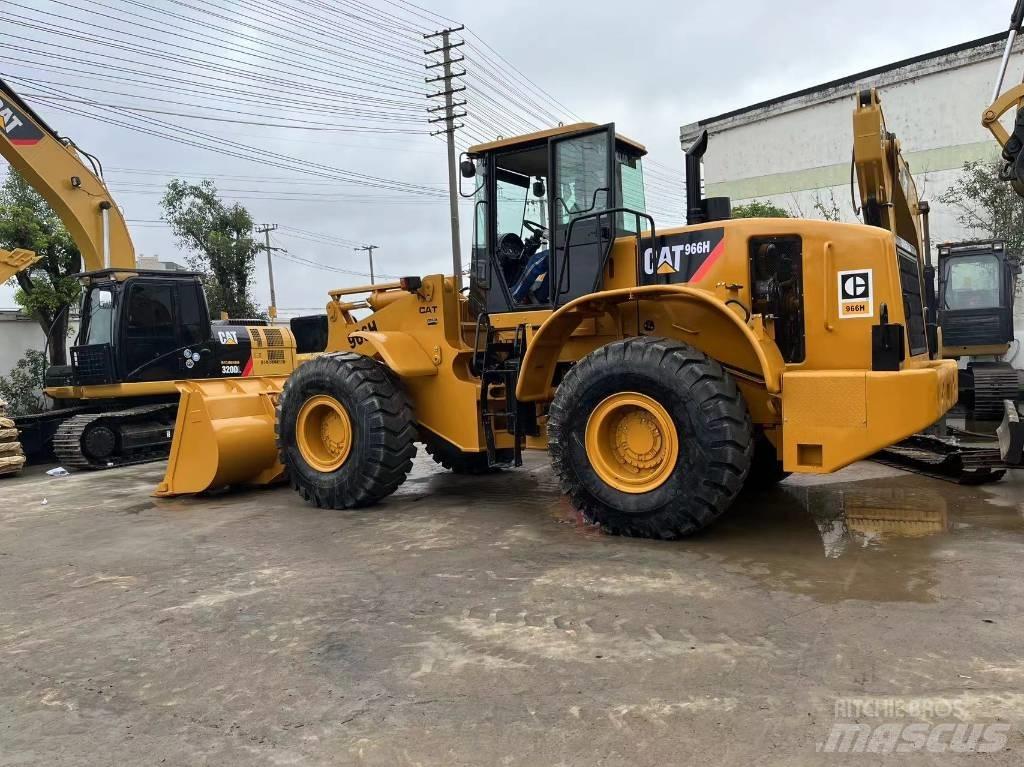 CAT 966 Cargadoras sobre ruedas