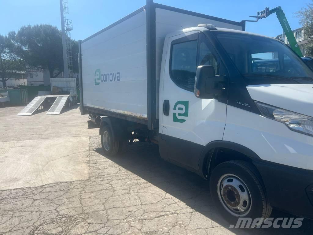 Iveco Daily 35 C14 Camiones bañeras basculantes o volquetes