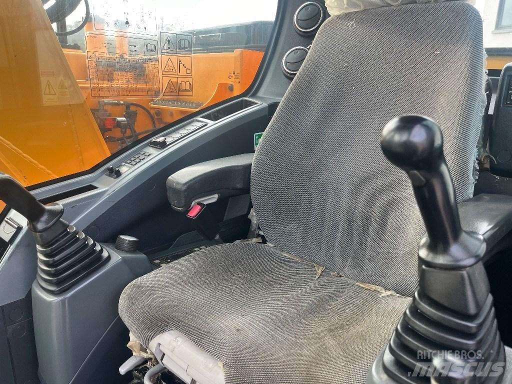 Hyundai HX 145 LCR Excavadoras de cadenas