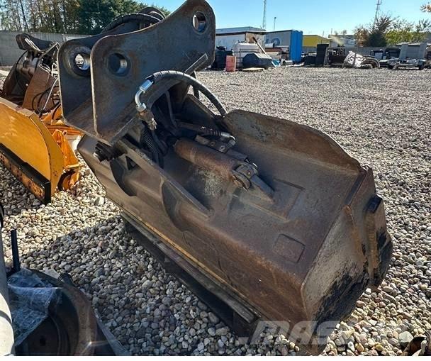 Komatsu PW160-7EO Retroexcavadoras